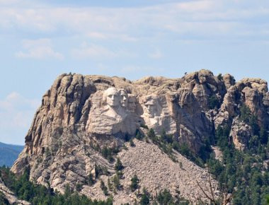 Το κρυφό δωμάτιο πίσω από το Mount Rushmore - Τί κρύβεται μέσα; (φωτό, βίντεο)